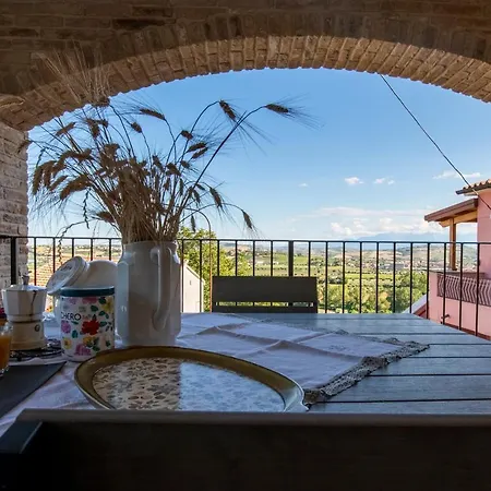 Borgo Lucidi Relax דירה
