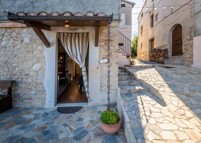 Διαμέρισμα Borgo Lucidi Relax *