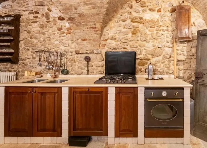 Borgo Lucidi Relax Апартаменты *